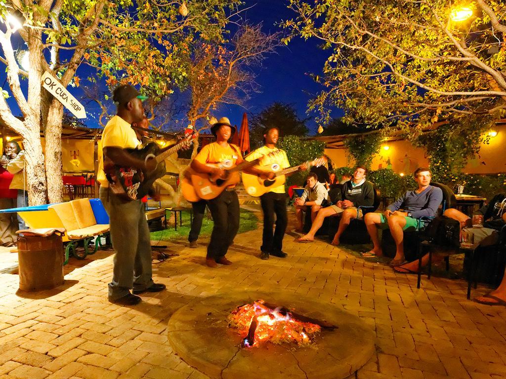Gondwana Etosha Safari Camp Villa โอเคาเควโย ภายนอก รูปภาพ