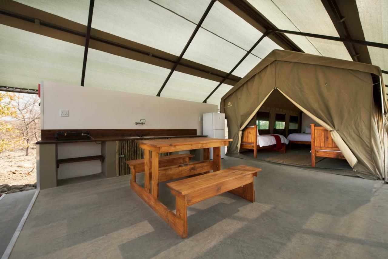 Gondwana Etosha Safari Camp Villa โอเคาเควโย ภายนอก รูปภาพ
