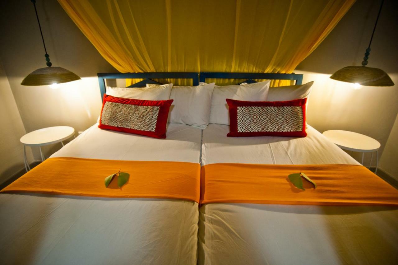 Gondwana Etosha Safari Camp Villa โอเคาเควโย ภายนอก รูปภาพ